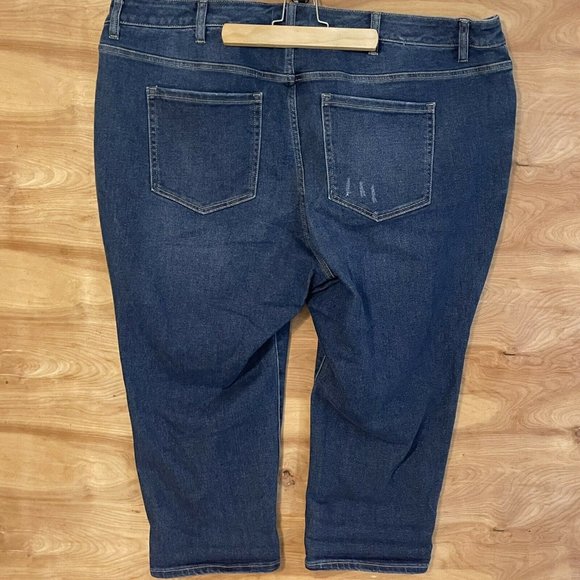 lane bryant womens sz 24 mid rise girlfriend crop - Picture 6 of 8